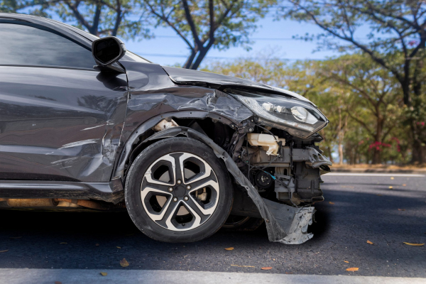 car with wreaked front bumper